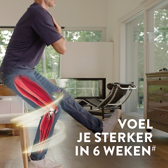 Een afbeelding van een man die midden staand is en zijn spieren worden benadrukt met de tekst Voel je sterker in 6 weken