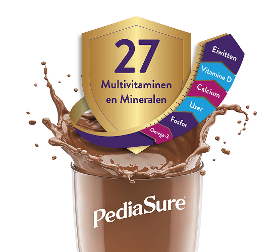 Afbeelding van een glas gevuld met Pediasure-chocolade, met opspattend water en een pijl die uit het glas komt met een opsomming van verschillende vitamines en mineralen, onder een schild dat de totale hoeveelheid van 27 bevat.