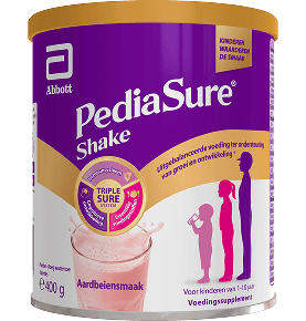 Product in verpakking voor 400 g Pediasure voedingsdrank voor kinderen in de kleur Aardbei, met de aanduiding dat het geschikt is voor kinderen van 1 tot 10 jaar en dat het TripleSure-systeem wordt getoond, dat de essentiële voedingsstoffen, groei, ontwikkeling en ondersteuning van de immuniteit benadrukt, met een flits die aangeeft dat het een door kinderen goedgekeurde smaak is
