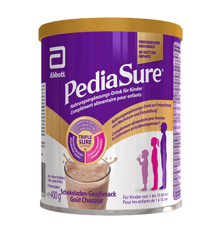 Produit dans un emballage pour 400 g de boisson nutritionnelle Pediasure pour enfants en chocolat, soulignant qu'il est destiné aux enfants de 1 à 10 ans et montrant le système triplesure qui met en évidence les éléments nutritionnels essentiels, la croissance, le développement et le soutien immunitaire, avec un flash indiquant qu'il s'agit d'un goût approuvé par les enfants