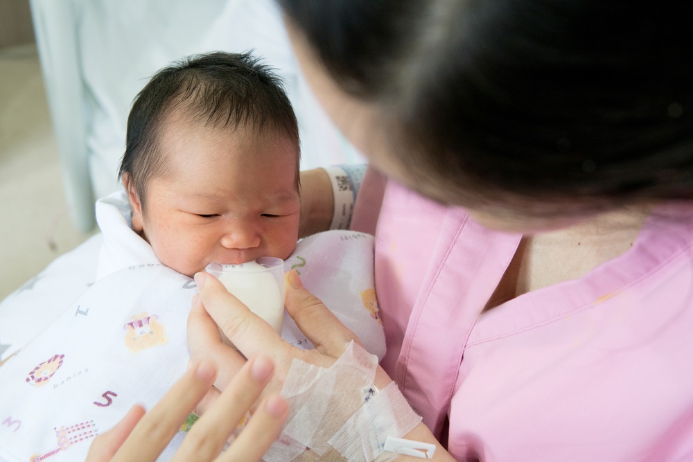 Tăng cường miễn dịch cho trẻ sinh mổ bằng 3 lớp bảo vệ tối ưu