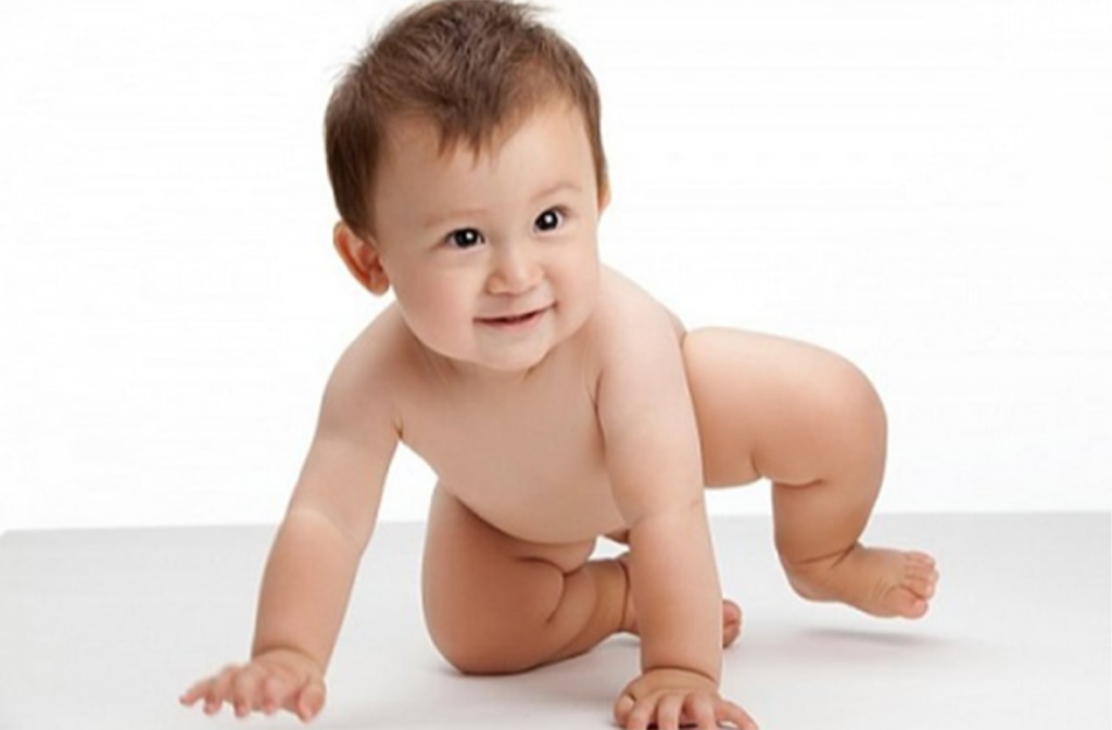 Các Cột Mốc Phát Triển Của Trẻ Sơ Sinh Trong Năm Đầu- Trẻ Sơ Sinh 8 Đến 12 Tháng Tuổi - 2